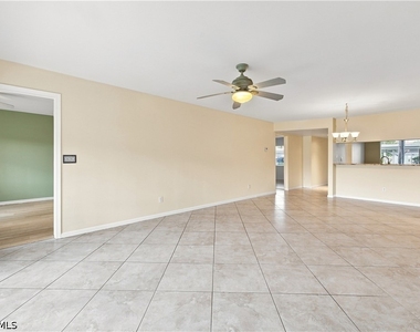 5980 Amherst Drive - Photo Thumbnail 7