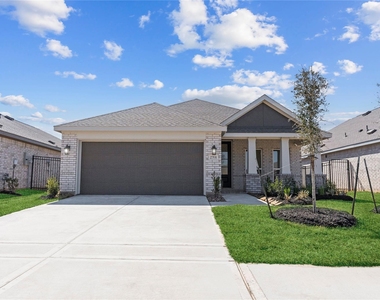 27531 Sunterra Village Drive - Photo Thumbnail 1