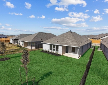 27531 Sunterra Village Drive - Photo Thumbnail 31
