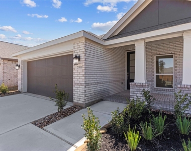 27531 Sunterra Village Drive - Photo Thumbnail 2