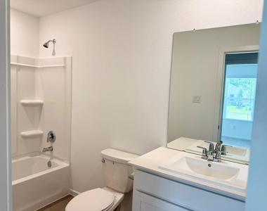 31516 Pianella Lane - Photo Thumbnail 2