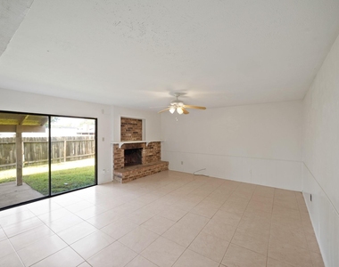 15822 Danford Drive - Photo Thumbnail 15