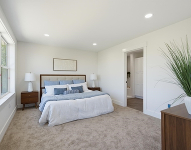 21 Upper Ladd Hill - Photo Thumbnail 12