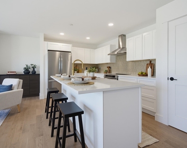 21 Upper Ladd Hill - Photo Thumbnail 7