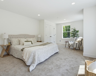 21 Upper Ladd Hill - Photo Thumbnail 11