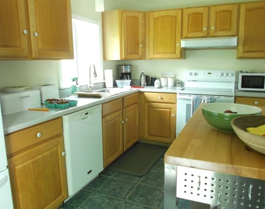 2222 Ferry - Photo Thumbnail 7