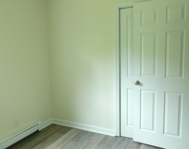 2222 Ferry - Photo Thumbnail 15