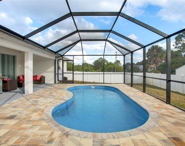 5307 6th Street W - Photo Thumbnail 25