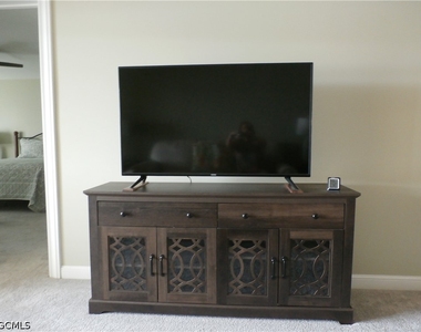 11140 Caravel Circle - Photo Thumbnail 11