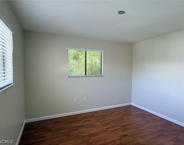 11929 Corinne Lee Court - Photo Thumbnail 9