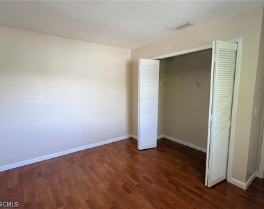 11929 Corinne Lee Court - Photo Thumbnail 10