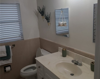 5365 Delano Court - Photo Thumbnail 3