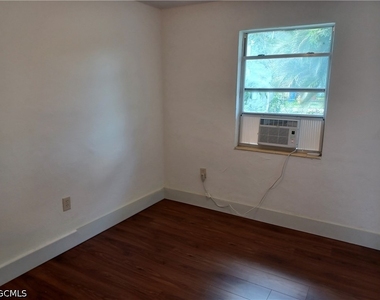 1629 Pawnee Street - Photo Thumbnail 13