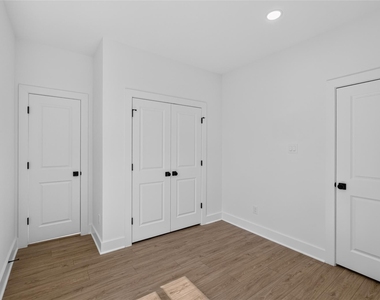 835 Rachel Street - Photo Thumbnail 17