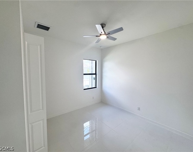 4113 Nw 34th Lane - Photo Thumbnail 22