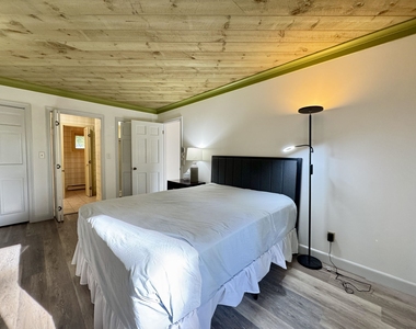 22 Hillside - Photo Thumbnail 17