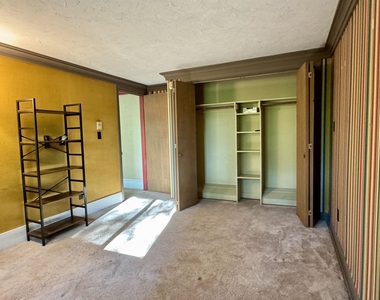 22 Hillside - Photo Thumbnail 31