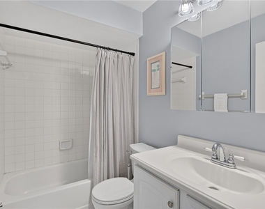 8336 Charter Club Circle - Photo Thumbnail 21