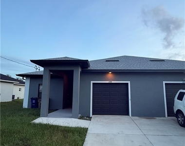 4745 26th Street Sw - Photo Thumbnail 2