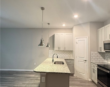4745 26th Street Sw - Photo Thumbnail 18