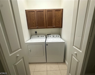 4910 Sw 17th Place - Photo Thumbnail 25