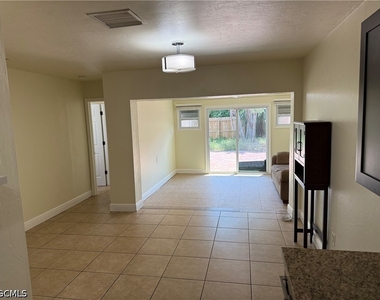 1225 Se 24th Avenue - Photo Thumbnail 6
