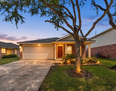 10515 Evergreen Street - Photo Thumbnail 3