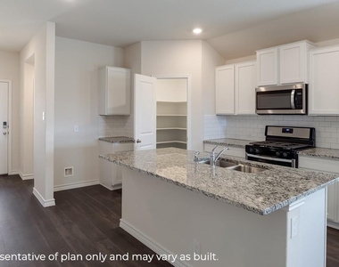 3831 Turnpike Drive - Photo Thumbnail 8