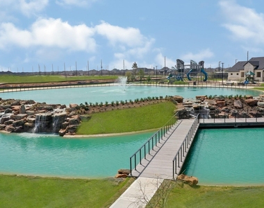 3831 Turnpike Drive - Photo Thumbnail 13