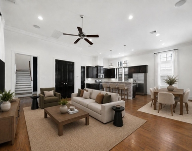 3219 Maxroy Street - Photo Thumbnail 1