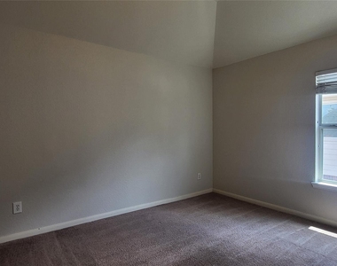 24818 Mason Trail - Photo Thumbnail 18