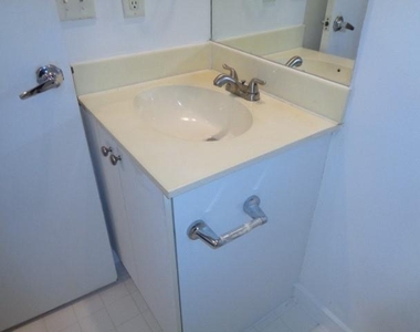 117 Willard Street - Photo Thumbnail 13