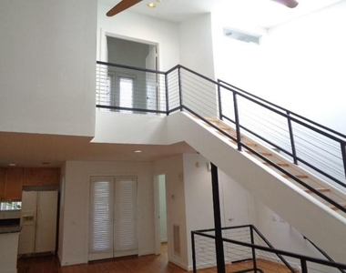 117 Willard Street - Photo Thumbnail 5