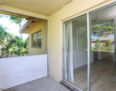 1095 San Remo Avenue - Photo Thumbnail 12