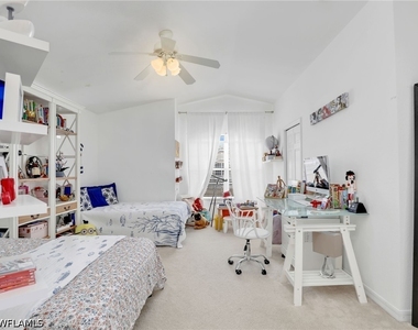 28140 Hiram Street - Photo Thumbnail 10