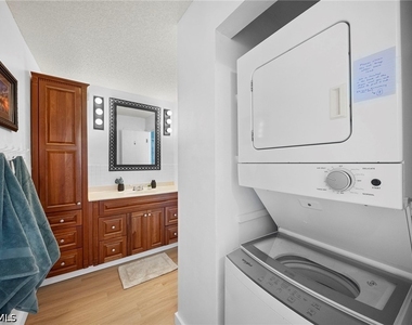 27815 Hickory Boulevard - Photo Thumbnail 15
