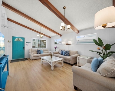 27815 Hickory Boulevard - Photo Thumbnail 7