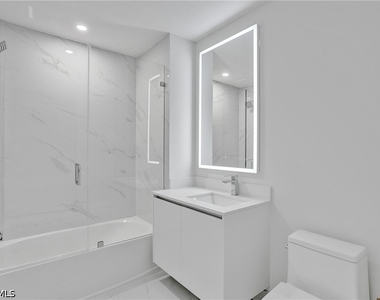 700 Ne 24th Street - Photo Thumbnail 22
