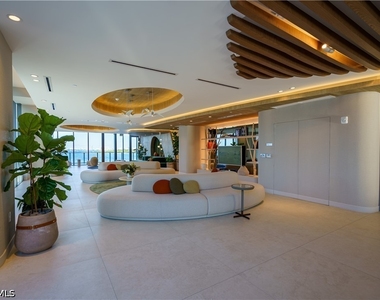 700 Ne 24th Street - Photo Thumbnail 33
