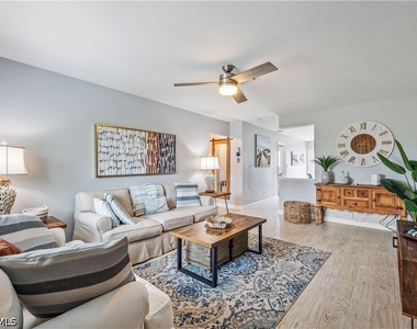 791 94th Avenue N - Photo Thumbnail 8