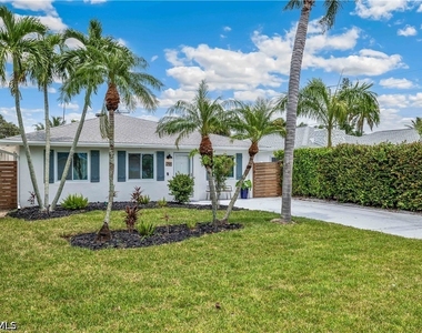 791 94th Avenue N - Photo Thumbnail 5