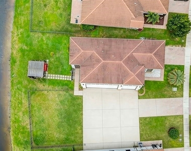 5072 Arancia Lane - Photo Thumbnail 2