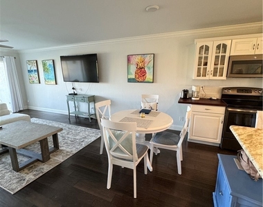 5975 Bloomfield Circle - Photo Thumbnail 17