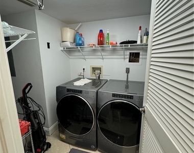 5975 Bloomfield Circle - Photo Thumbnail 15