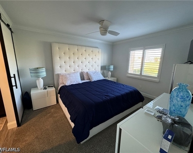 5975 Bloomfield Circle - Photo Thumbnail 8