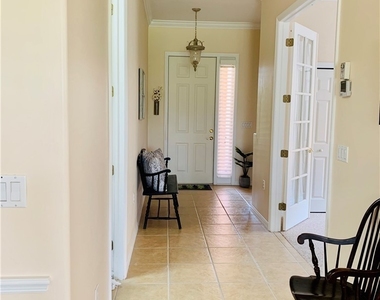3910 Jasmine Lake Circle - Photo Thumbnail 16