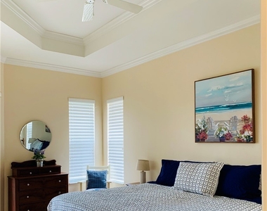 3910 Jasmine Lake Circle - Photo Thumbnail 14