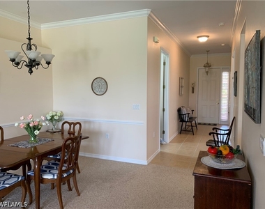3910 Jasmine Lake Circle - Photo Thumbnail 7