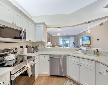 818 Tanbark Drive - Photo Thumbnail 10