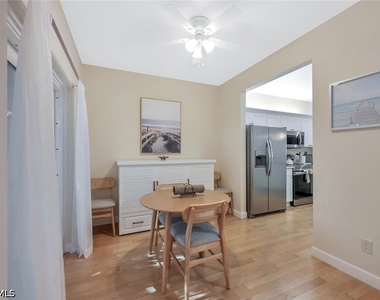 818 Tanbark Drive - Photo Thumbnail 15